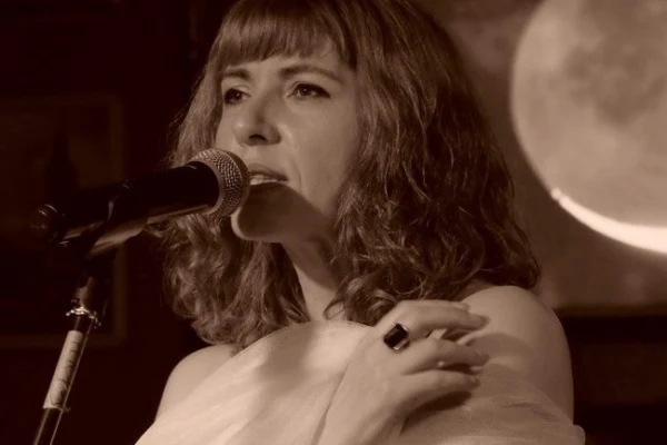 «Слово, покоряющее время»