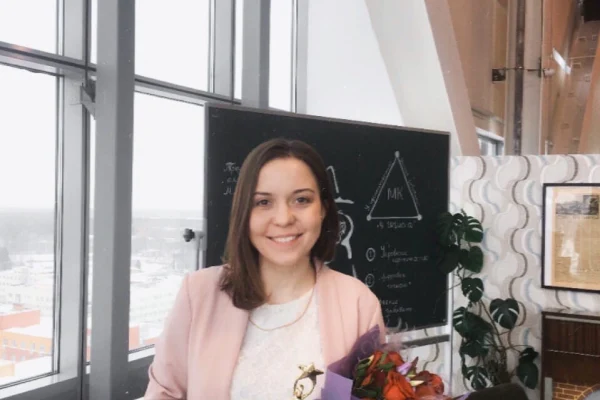 Специалист библиотеки Екатерина Романович стала лауреатом премии «Академина»