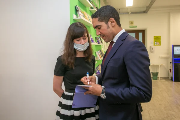 Высокие гости