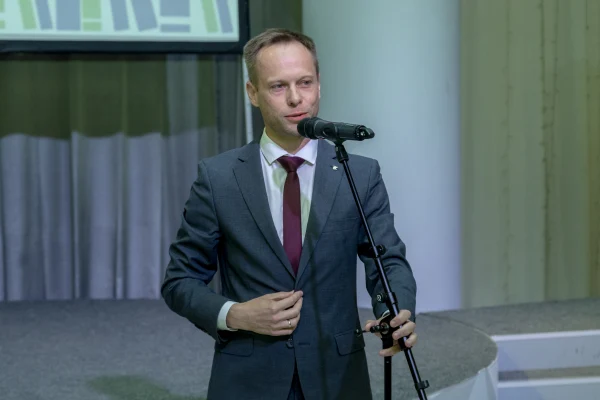  Форум «История. Молодёжь. Библиотека» собрал библиотекарей и молодых читателей»