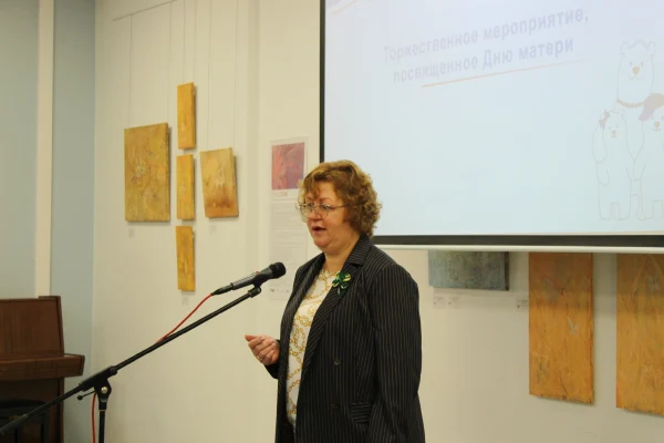 День матери в библиотеке