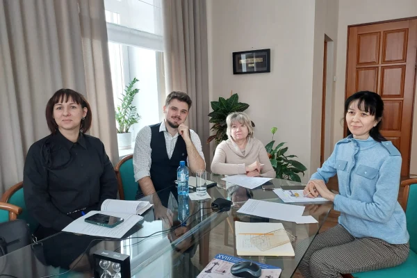 Модернизацию библиотек Херсонской области обсудили в Новосибирске