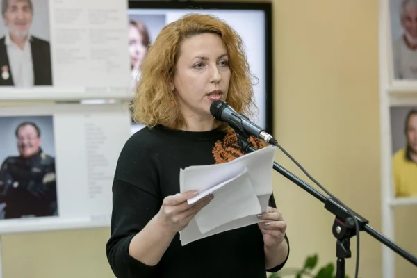 «Поэту по портрету» 