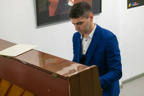 «С днем рождения, Николай Демьянович»