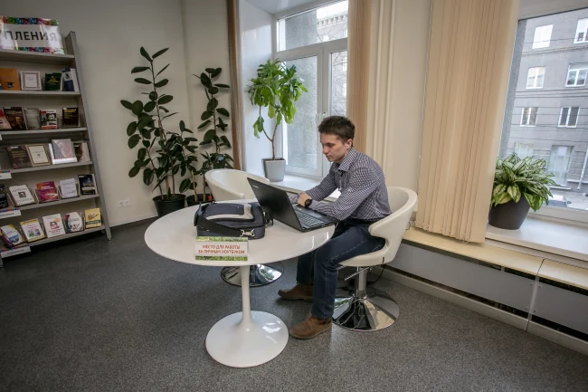 Зоны комфорта в библиотеке...