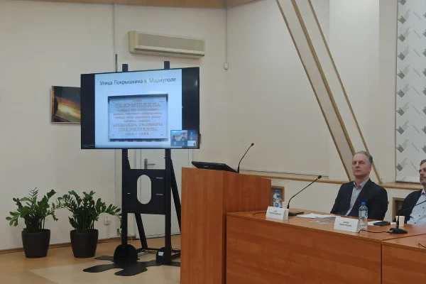 Круглый стол «Сибирский сокол: сохранение исторической памяти об Александре Ивановиче Покрышкине»