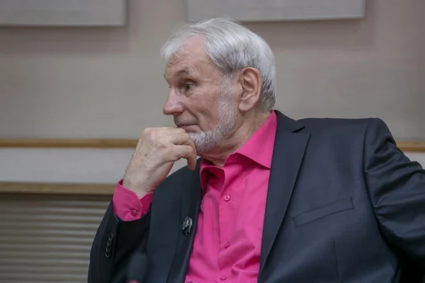 К юбилею писателя