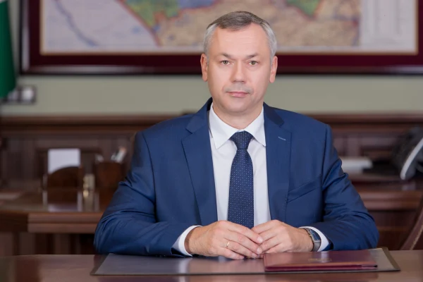 Андрей ТРАВНИКОВ: «Увлечь современного ребёнка чтением можно с помощью ярких, нестандартных событий»