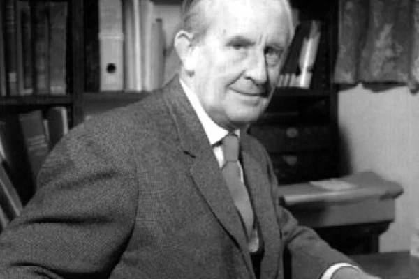 «Атланты против Валаров»