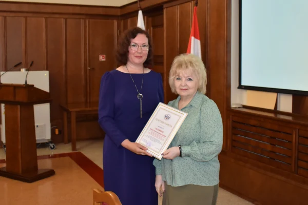 Конкурс рисунков «Свобода vs зависимость: не делай шаг в пропасть»