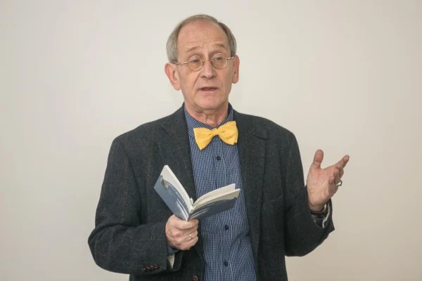 Белое пятно: литературные будни