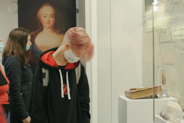 Будущие библиотекари побывали на экскурсии в Музее книги