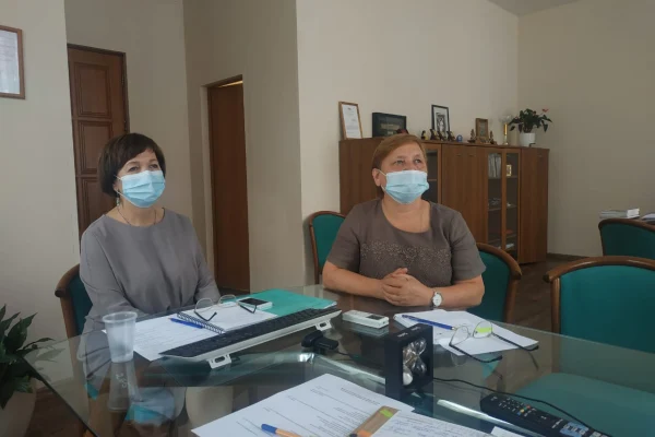 Дизайн-проекты Чановской центральной библиотеки и  детских библиотек Купинского и Сузунского районов прошли публичную презентацию.