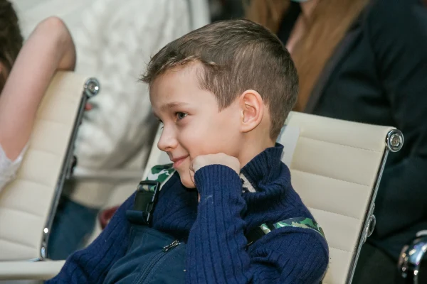 Театрализованное представление по сказкам Евгении Буториной и рассказ о театральных куклах на «Часе чтения» к Международному дню кукольного театра