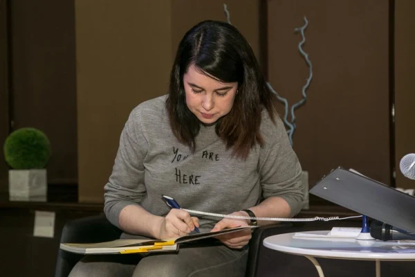 Подари книгу