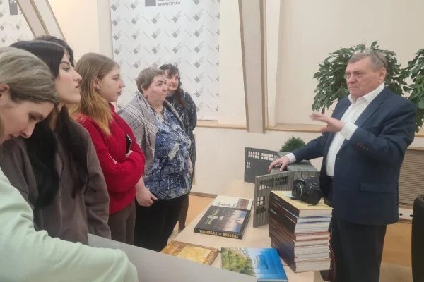 Аркадий Григорьевич Елфимов в Новосибирске