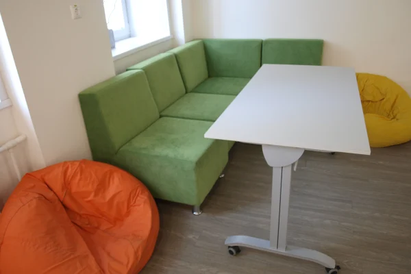 «Книжный шкаф»