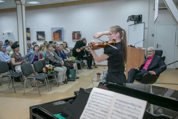 К юбилею писателя