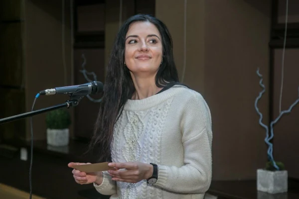 Белое пятно: литературные будни