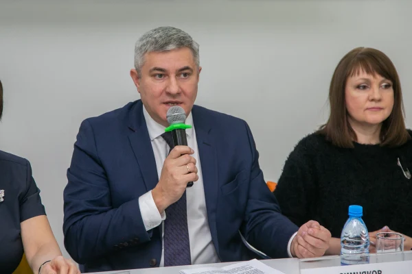 13 авторов и 30 мероприятий за два дня – Новосибирск ждут насыщенные литературные выходные