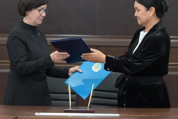 Областная научная библиотека и Павлодарская библиотека имени С. Торайгырова подписали Меморандум о сотрудничестве