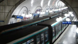 Открытие выставки "Немного о Париже"