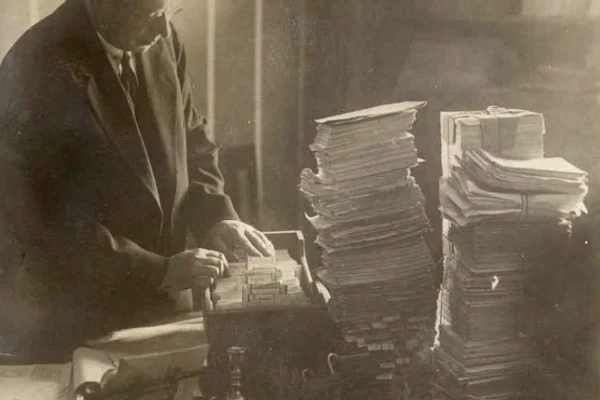 3 сентября 2015 года исполнится 130 лет Пантелеймону Константиновичу Казаринову