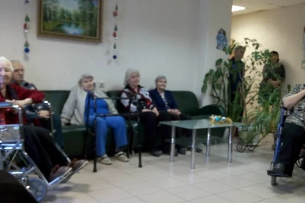 В Новосибирске работает «Агентство чтецов и лектрисс»